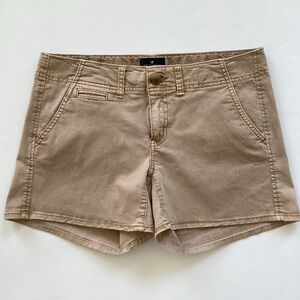 American Eagle Outfitters Khaki Shortie Stretch Shorts Size 8